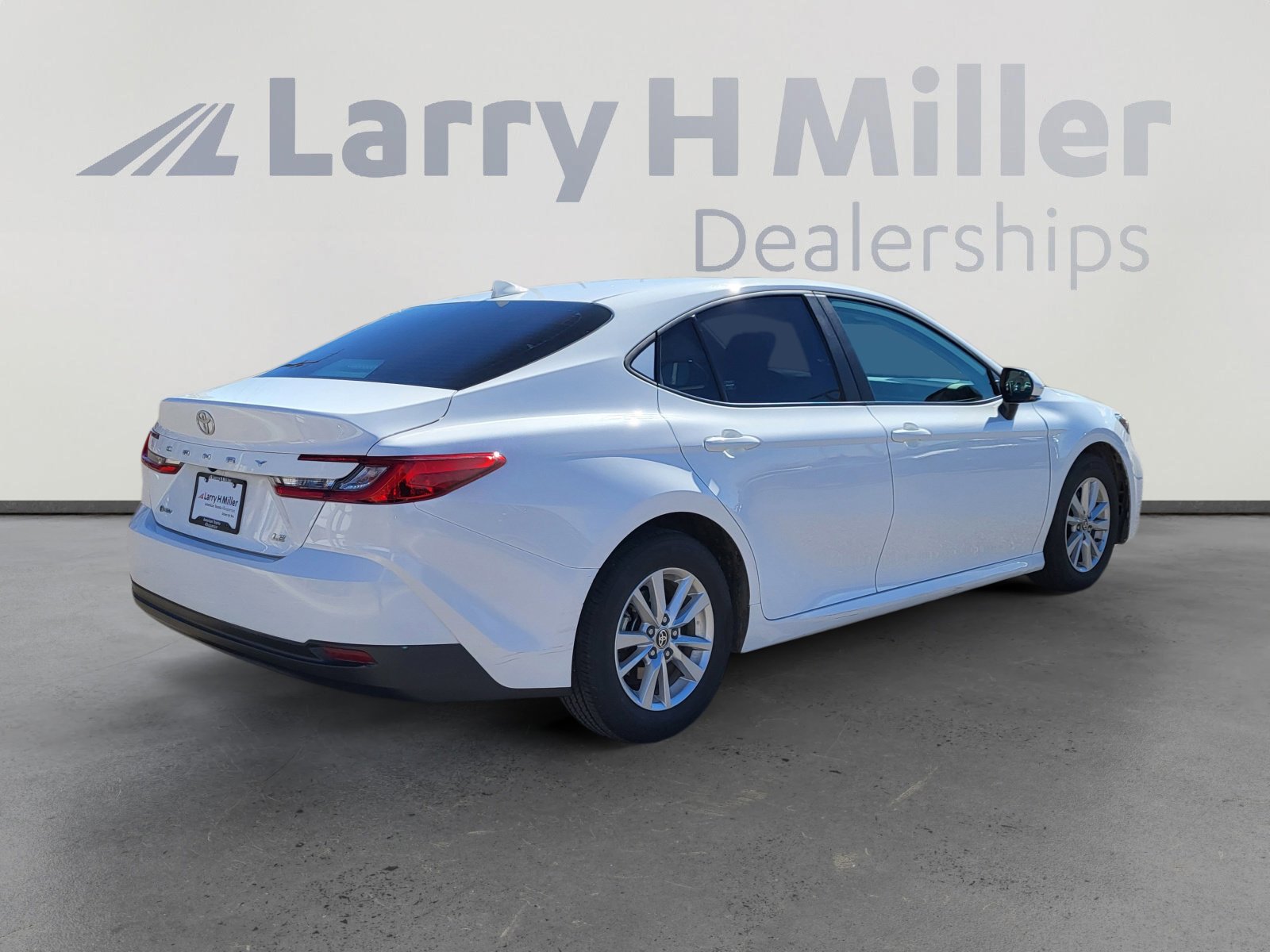 Certified 2025 Toyota Camry LE image 9