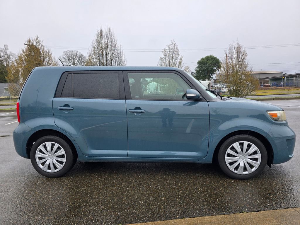 Used 2010 Scion xB image 6