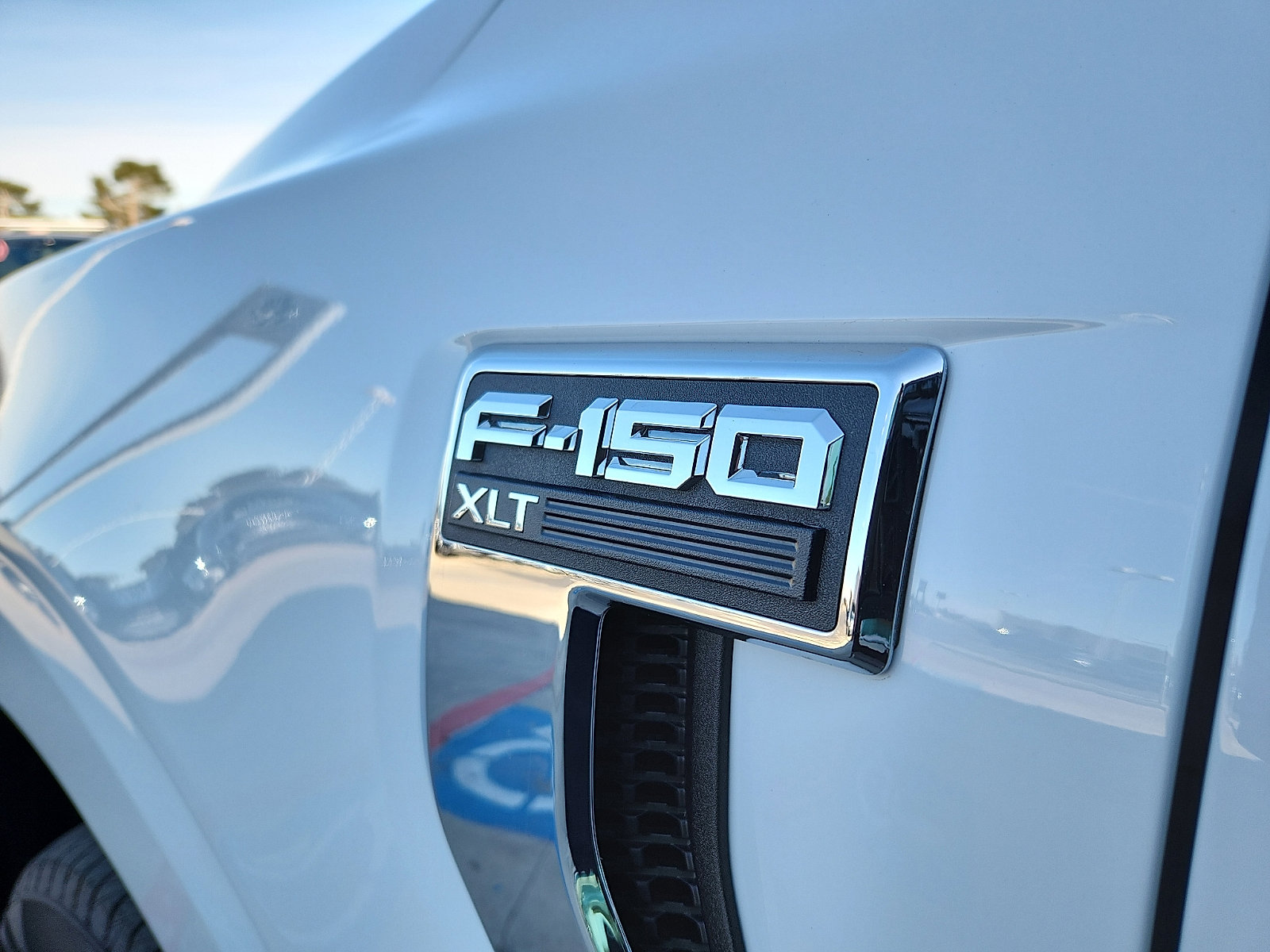 Used 2024 Ford F150 XLT w/ Mobile Office Package image 10