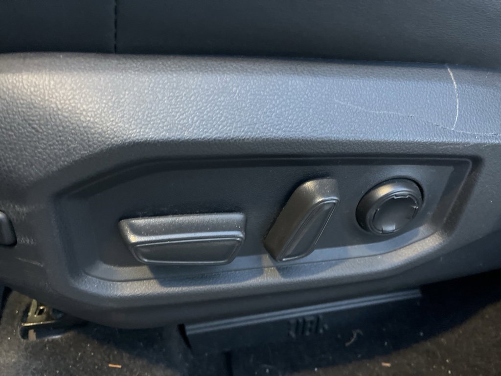 Used 2023 Toyota Tundra Platinum image 8