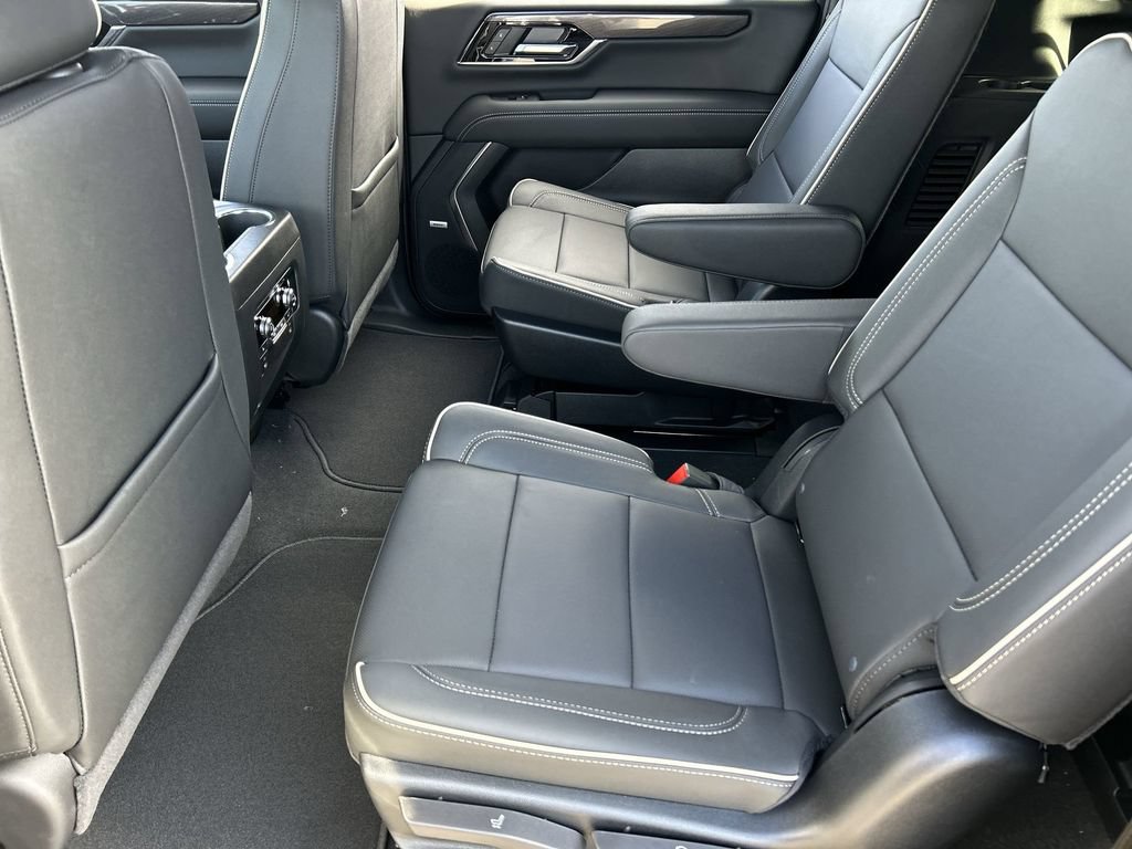 New 2026 GMC Yukon XL Elevation AWD/4WD image 25