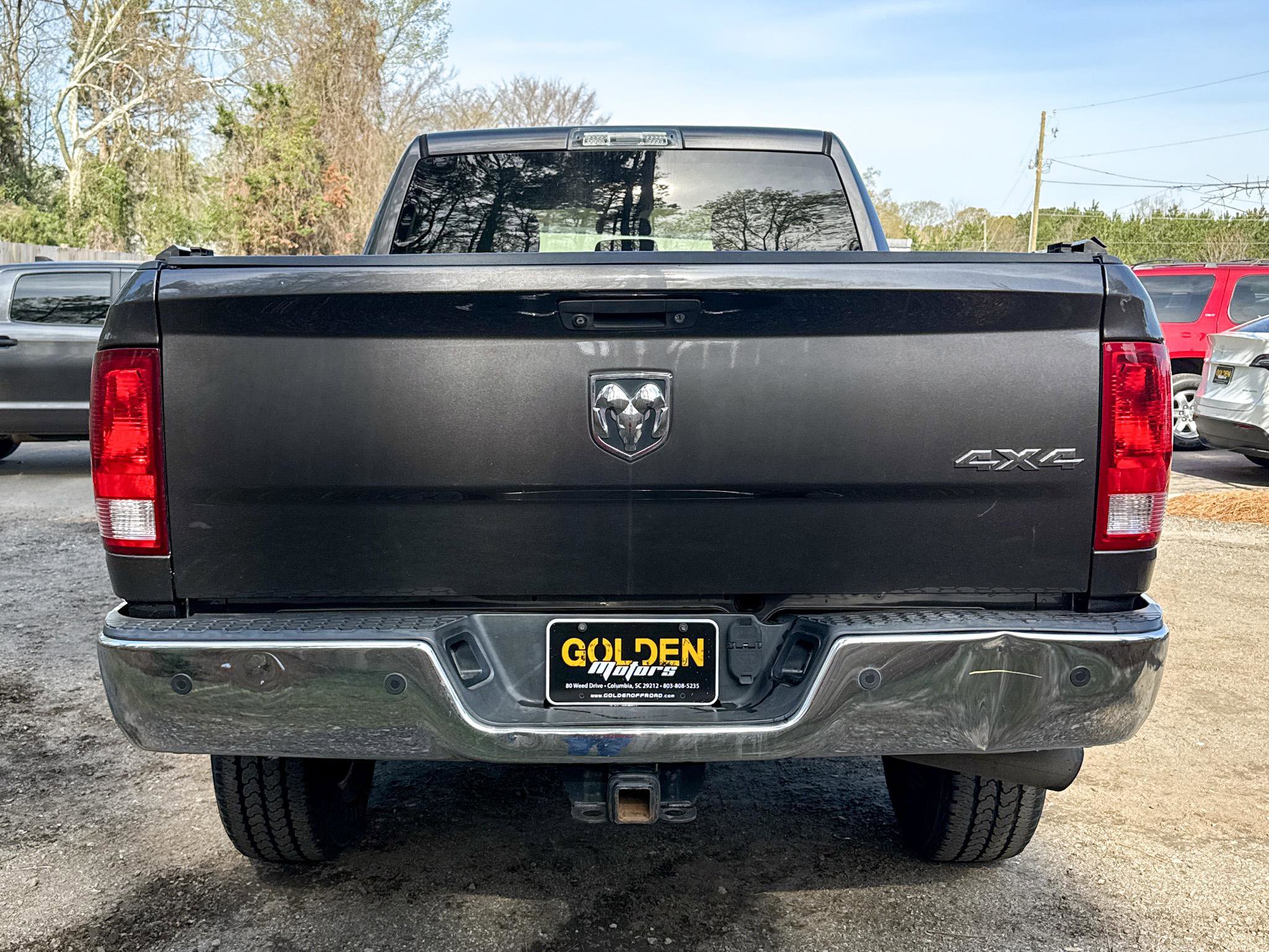 Used 2016 RAM 2500 Tradesman w/ Chrome Appearance Group image 9