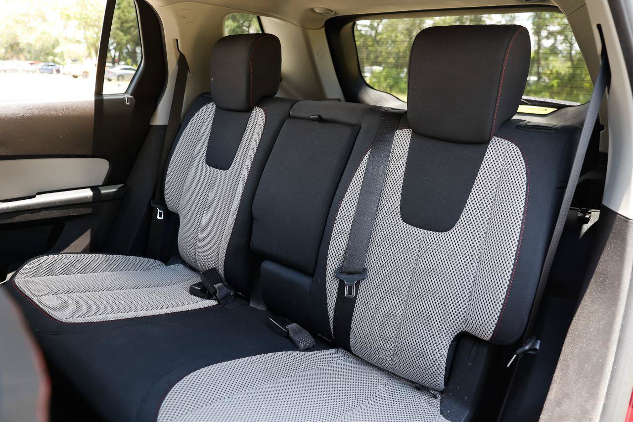 Used 2010 GMC Terrain SLE w/ Convenience Package FWD image 8