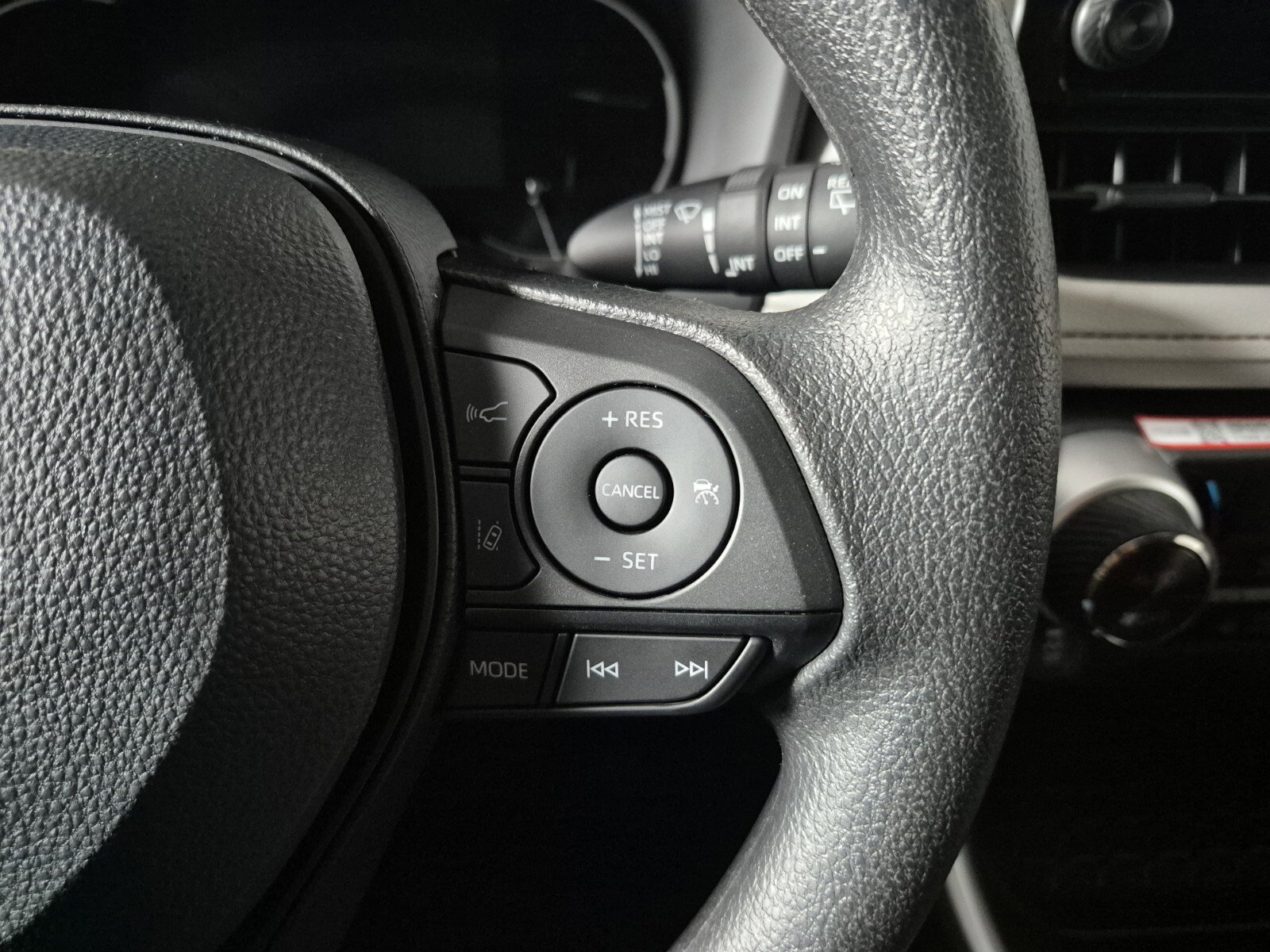 New 2025 Toyota RAV4 XLE image 20