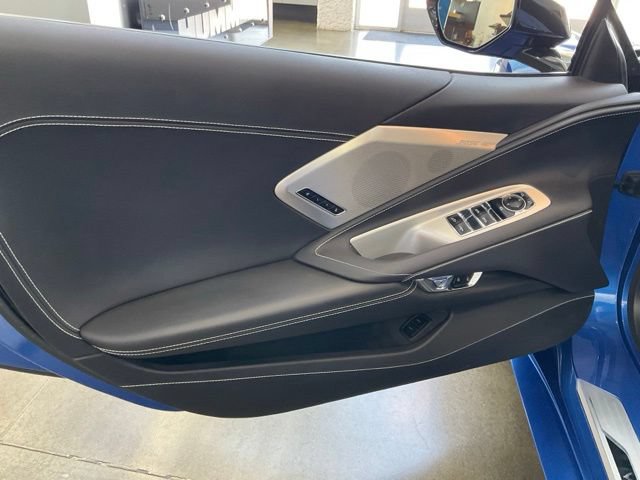 Used 2023 Chevrolet Corvette Stingray Preferred Conv w/ Z51 Performance Package RWD image 8