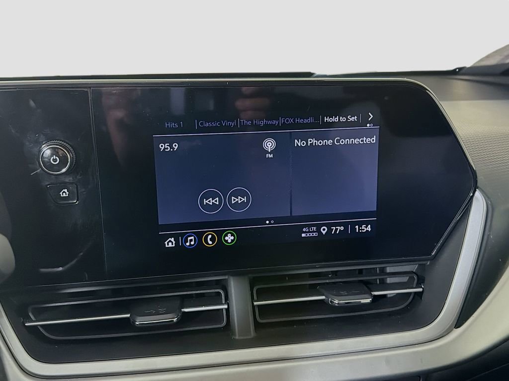 Used 2024 Chevrolet Trax RS w/ Driver Confidence Package image 16