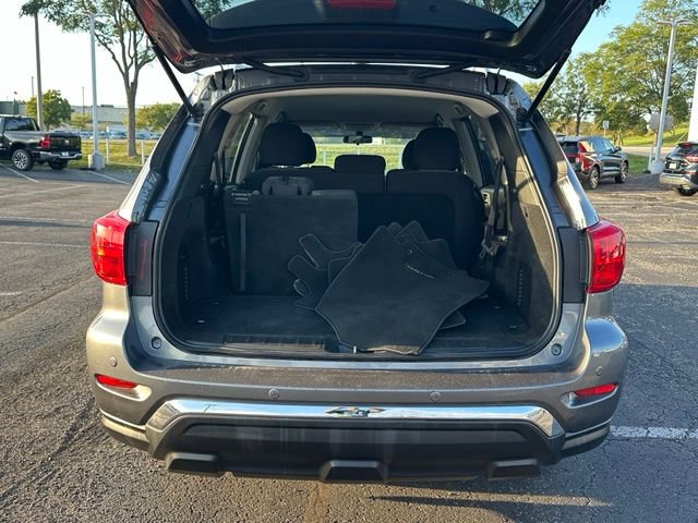 Used 2019 Nissan Pathfinder S AWD/4WD image 12