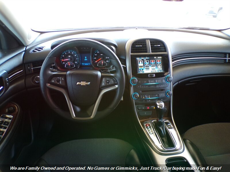 Used 2013 Chevrolet Malibu LT FWD image 32
