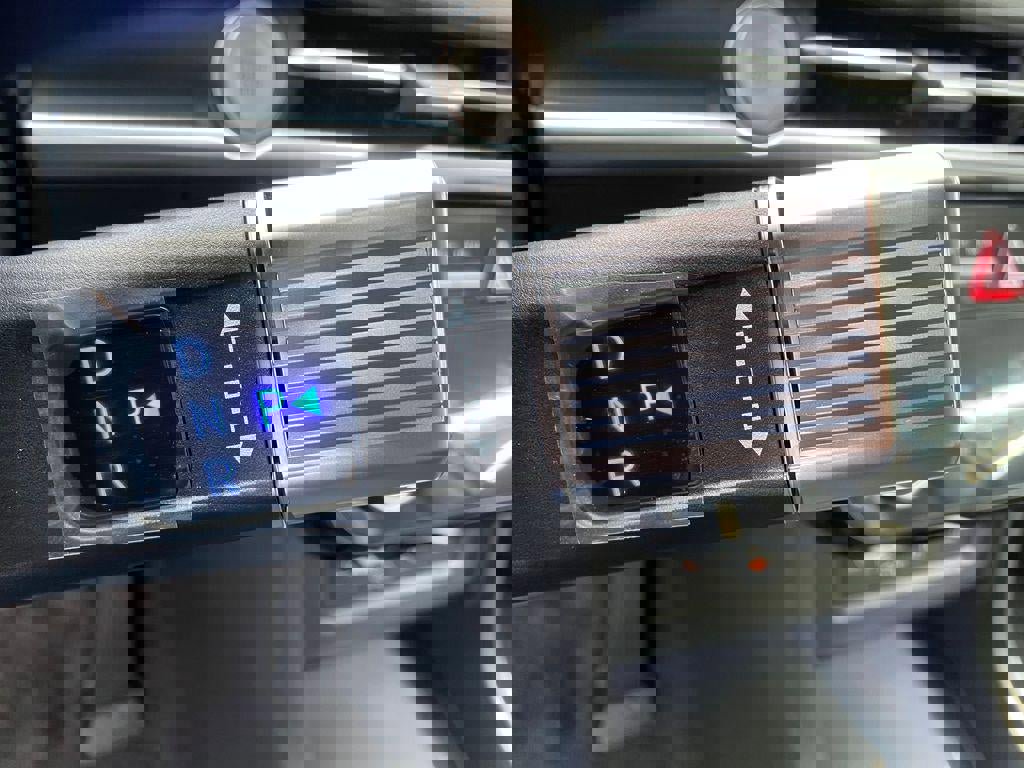 New 2026 Hyundai Tucson SEL w/ Tow & Go Package AWD/4WD image 17