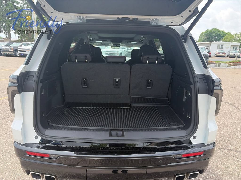 Certified 2024 Chevrolet Traverse RS AWD/4WD image 17
