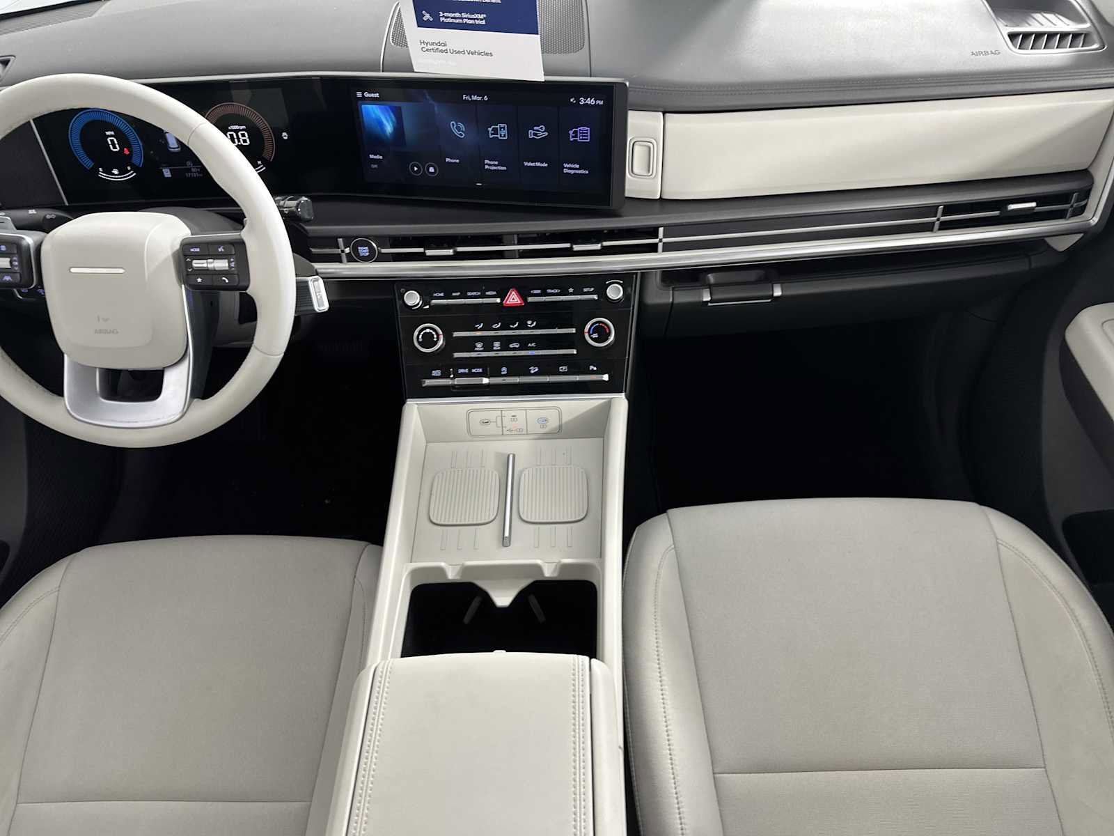 Certified 2025 Hyundai Santa Fe SE image 14