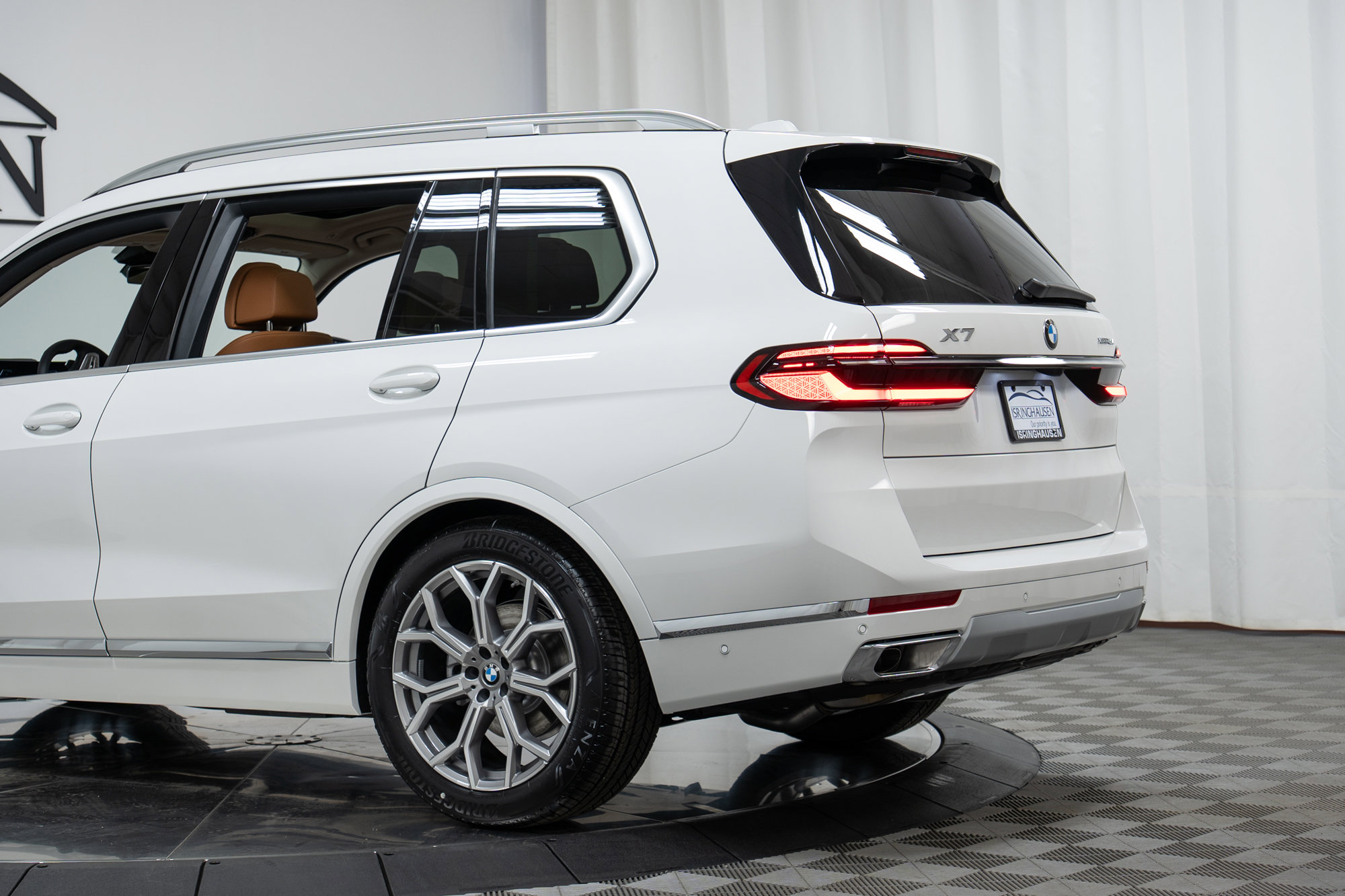 New 2026 BMW X7 xDrive40i w/ Executive Package image 30