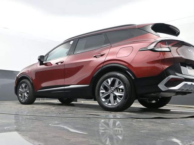 Used 2025 Kia Sportage SX image 24