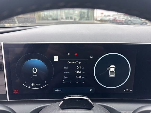 Certified 2025 Hyundai Santa Cruz Limited image 14