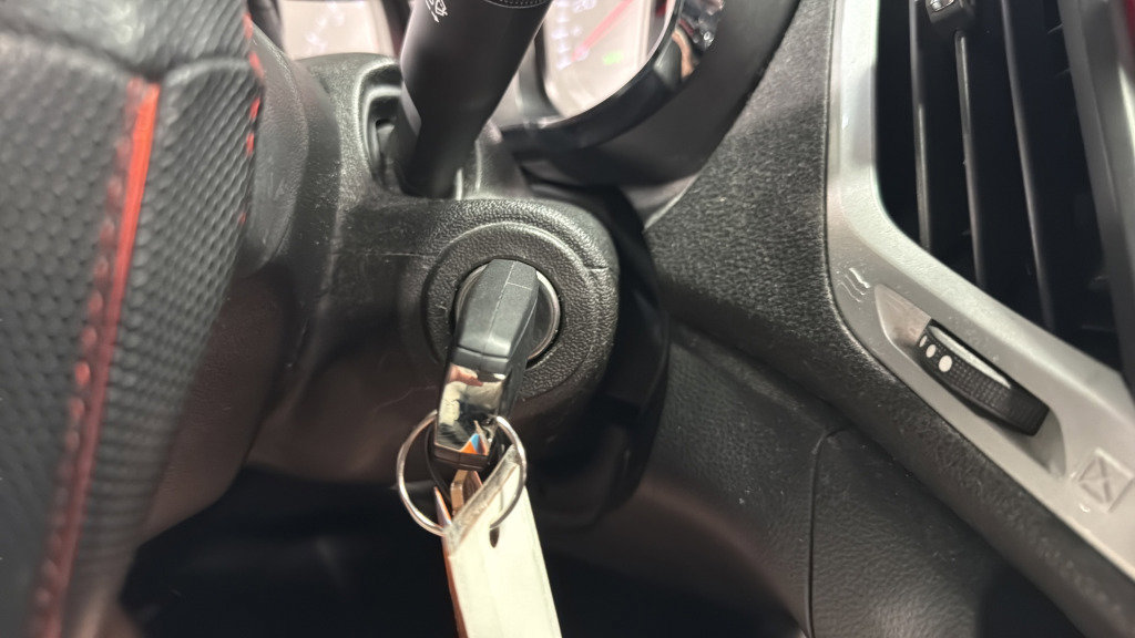 Used 2013 GMC Terrain SLT image 24