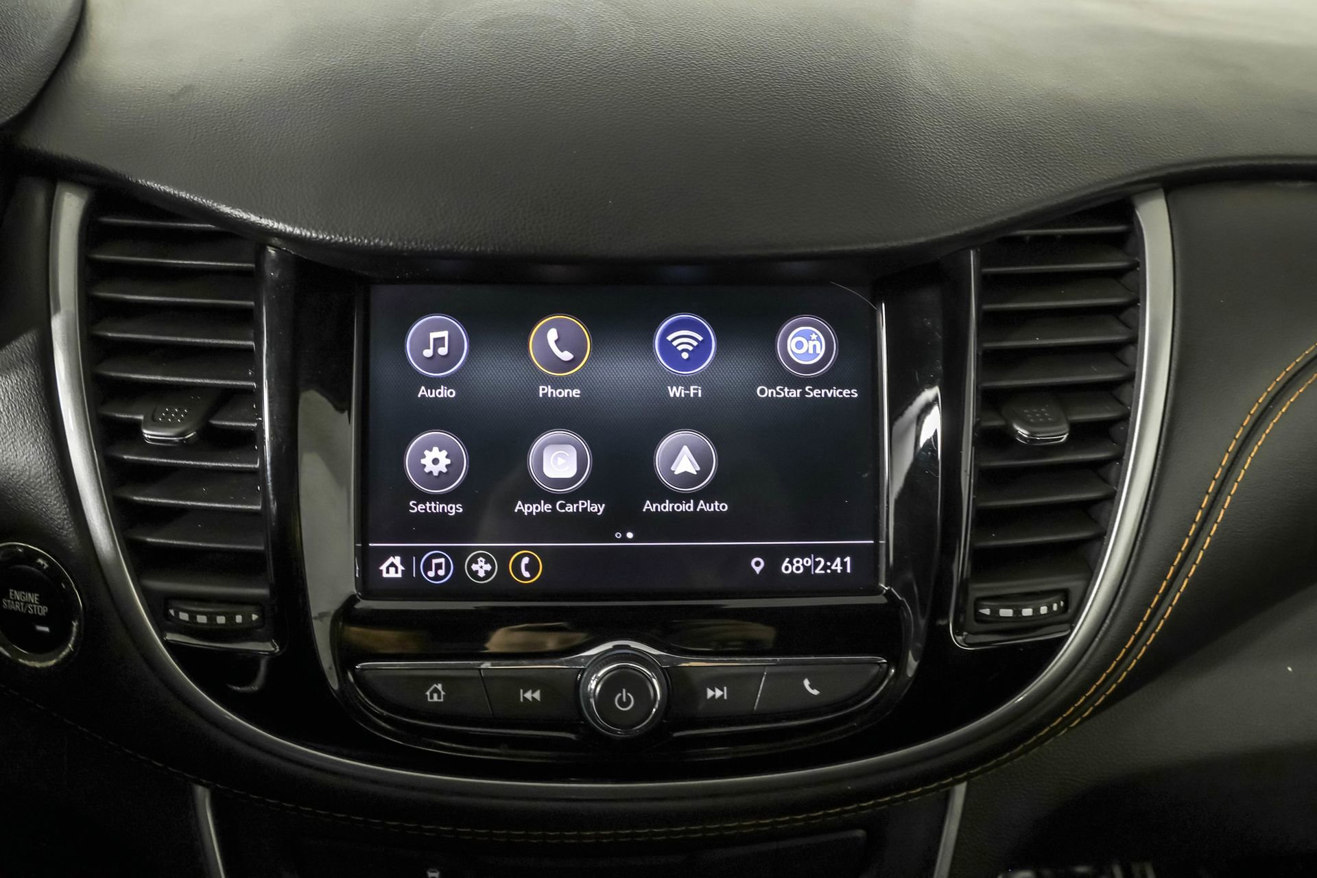 Used 2022 Chevrolet Trax LT w/ LT Convenience Package image 30