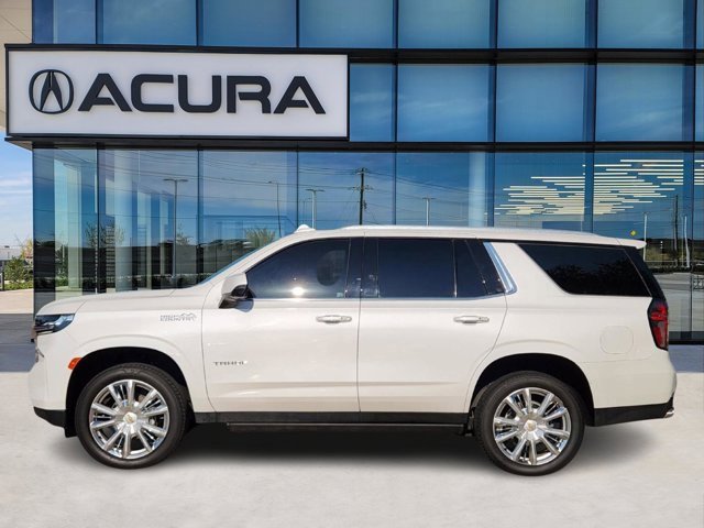 Used 2023 Chevrolet Tahoe High Country image 3