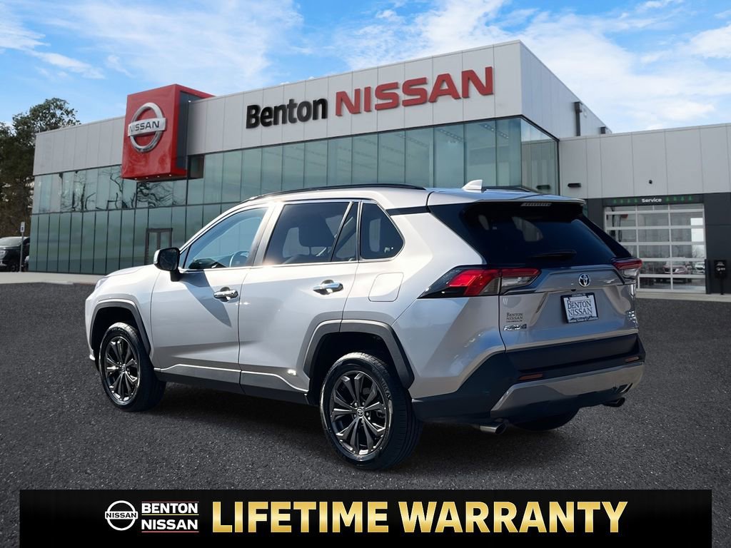 Used 2023 Toyota RAV4 Limited image 10