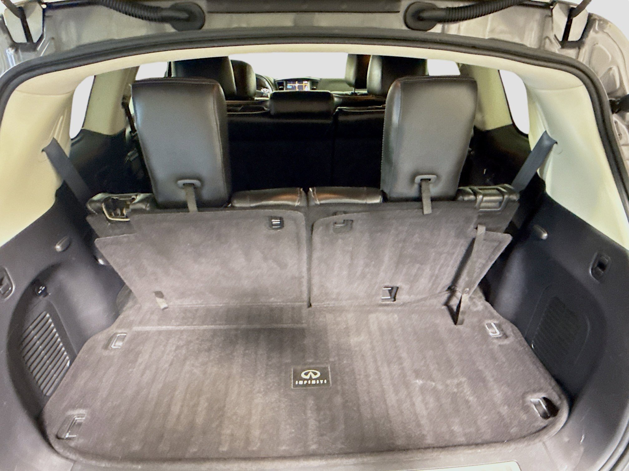 Used 2016 INFINITI QX60 FWD w/ Premium Plus Package image 35