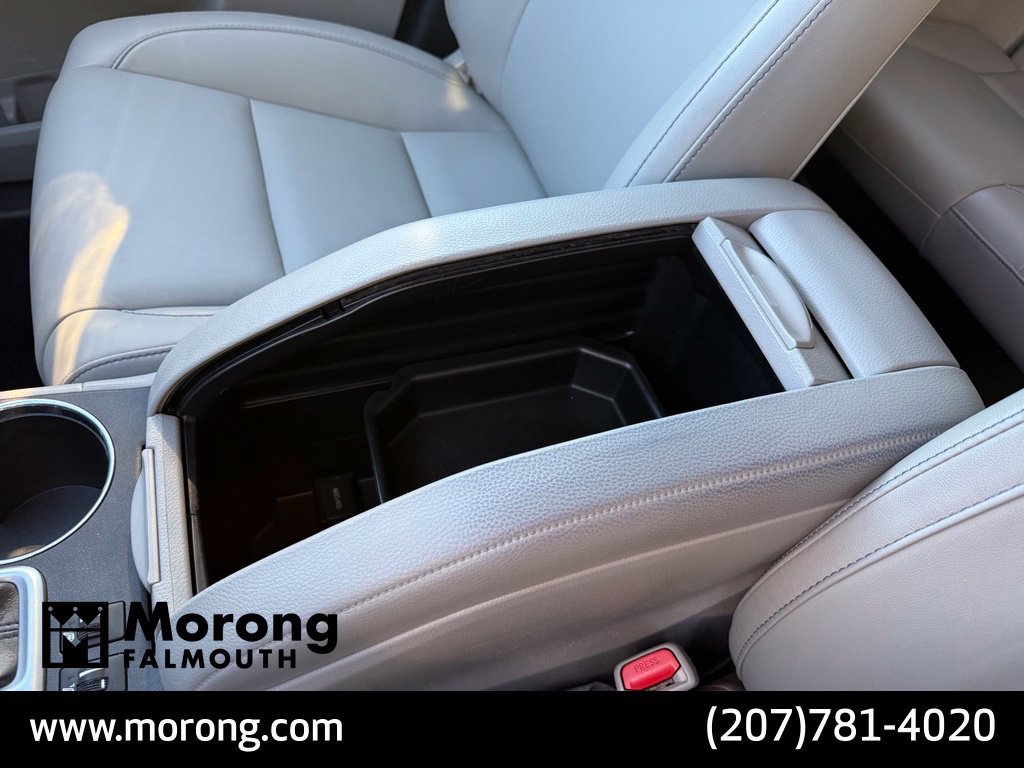 Used 2019 Toyota Highlander XLE AWD/4WD image 44