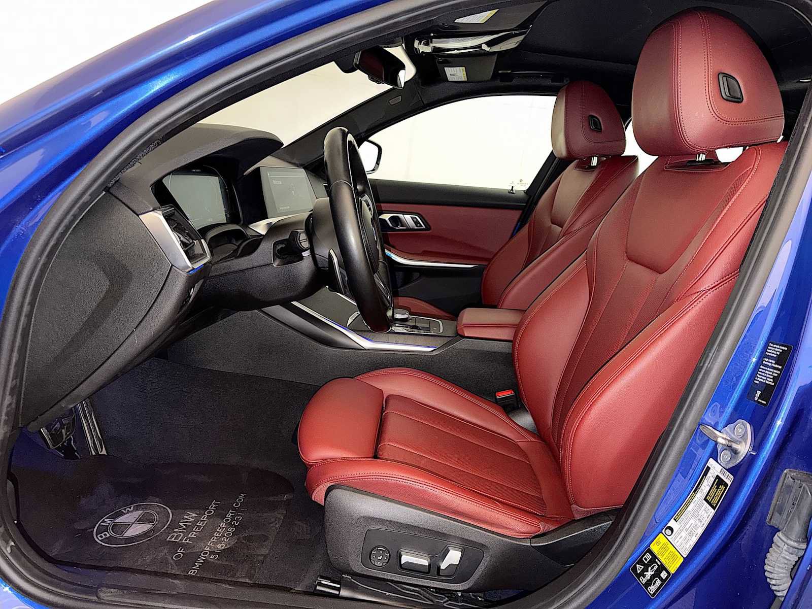 Used 2022 BMW M340i xDrive w/ Premium Package image 9