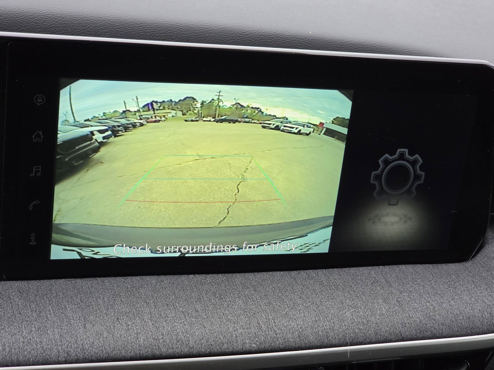 Used 2025 Nissan Kicks SV image 21