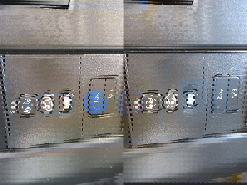 Used 2021 GMC Savana 3500 Extended w/ Power Convenience Package image 25