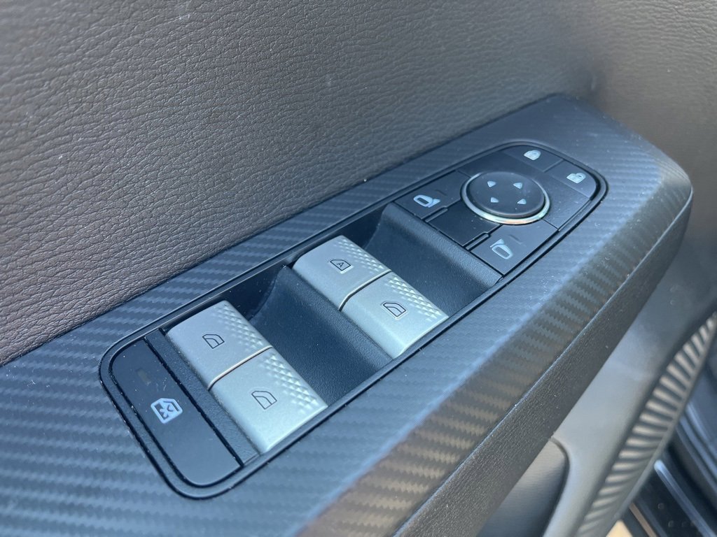 Used 2024 Mitsubishi Outlander ES image 14