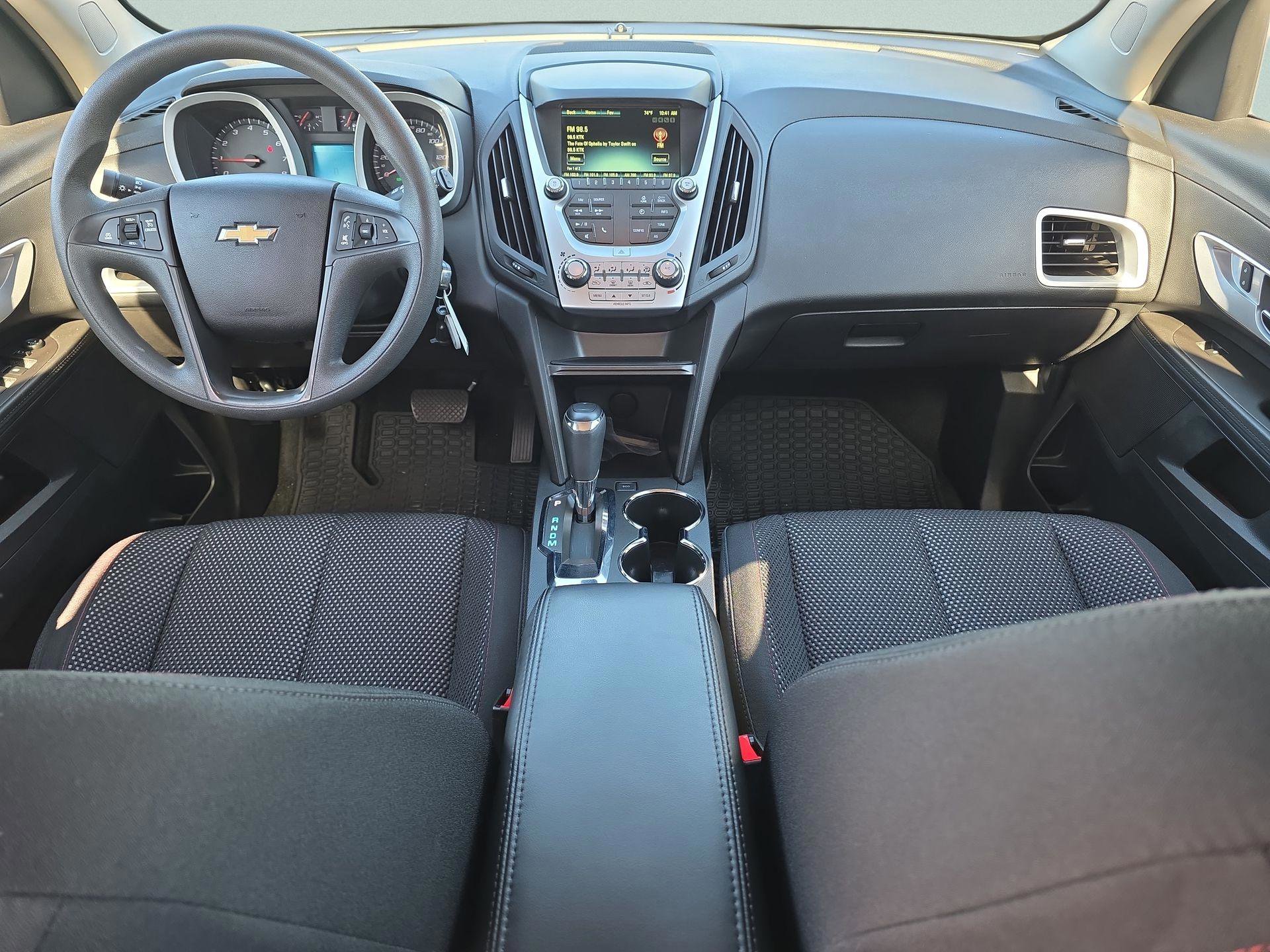 Used 2017 Chevrolet Equinox LS image 16