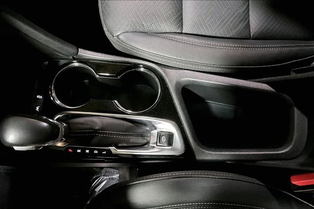 Used 2022 Buick Encore GX Essence w/ Experience Buick Package image 34