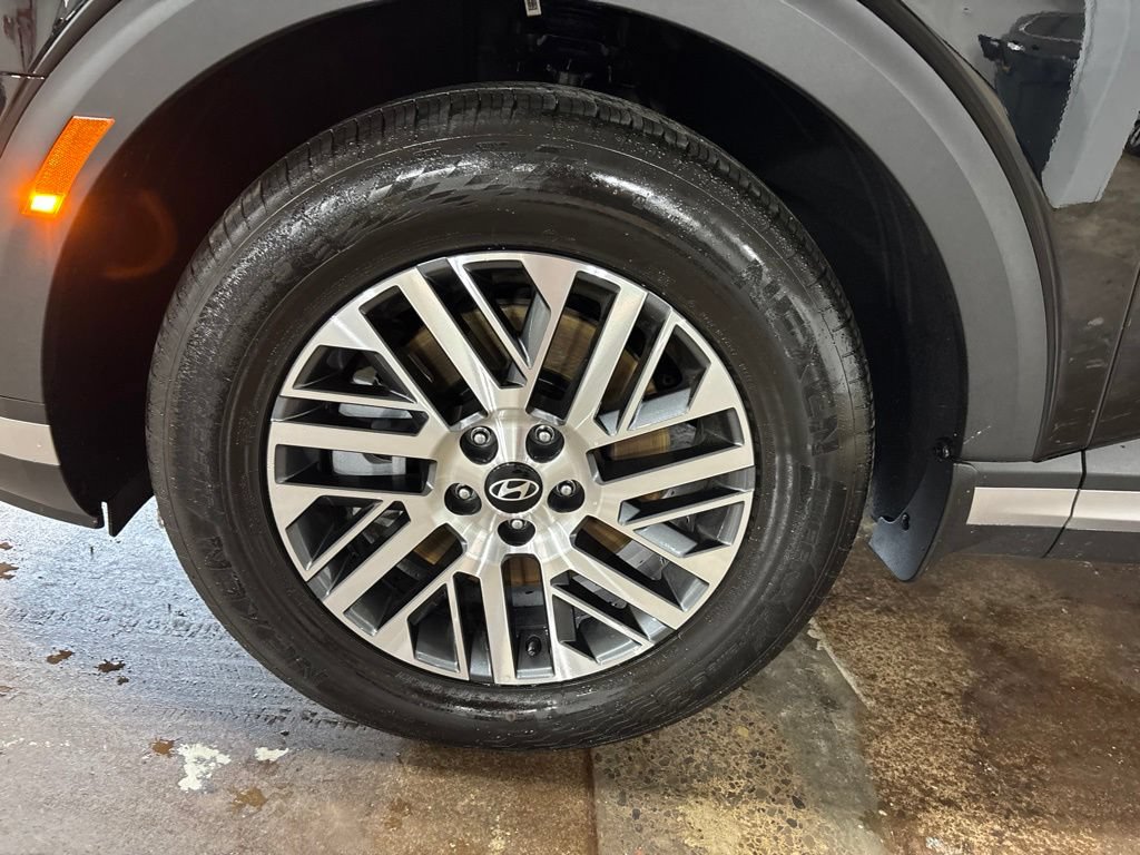 Used 2026 Hyundai Palisade SEL AWD/4WD image 9