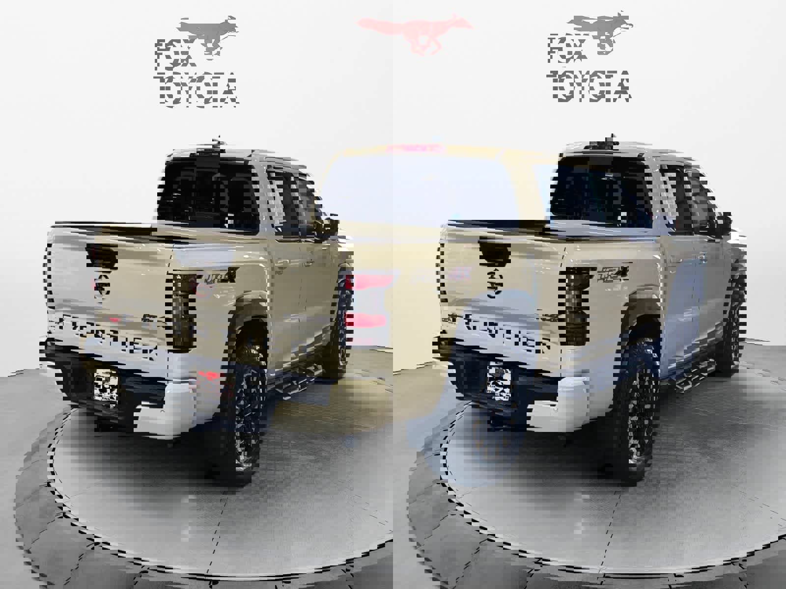 Used 2022 Nissan Frontier PRO-4X image 6