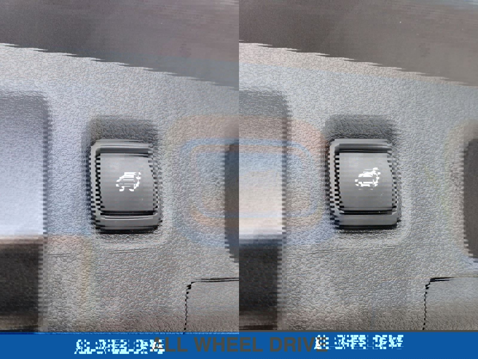 Used 2023 Hyundai Santa Fe Limited image 35