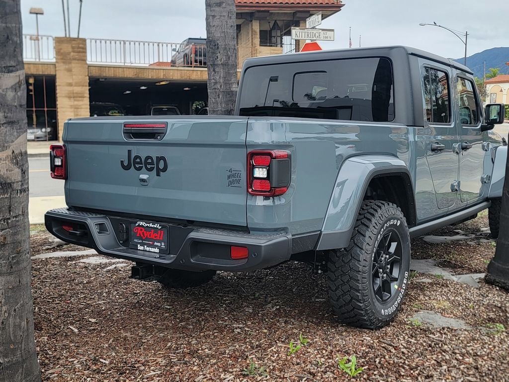 New 2026 Jeep Gladiator Sport AWD/4WD image 4
