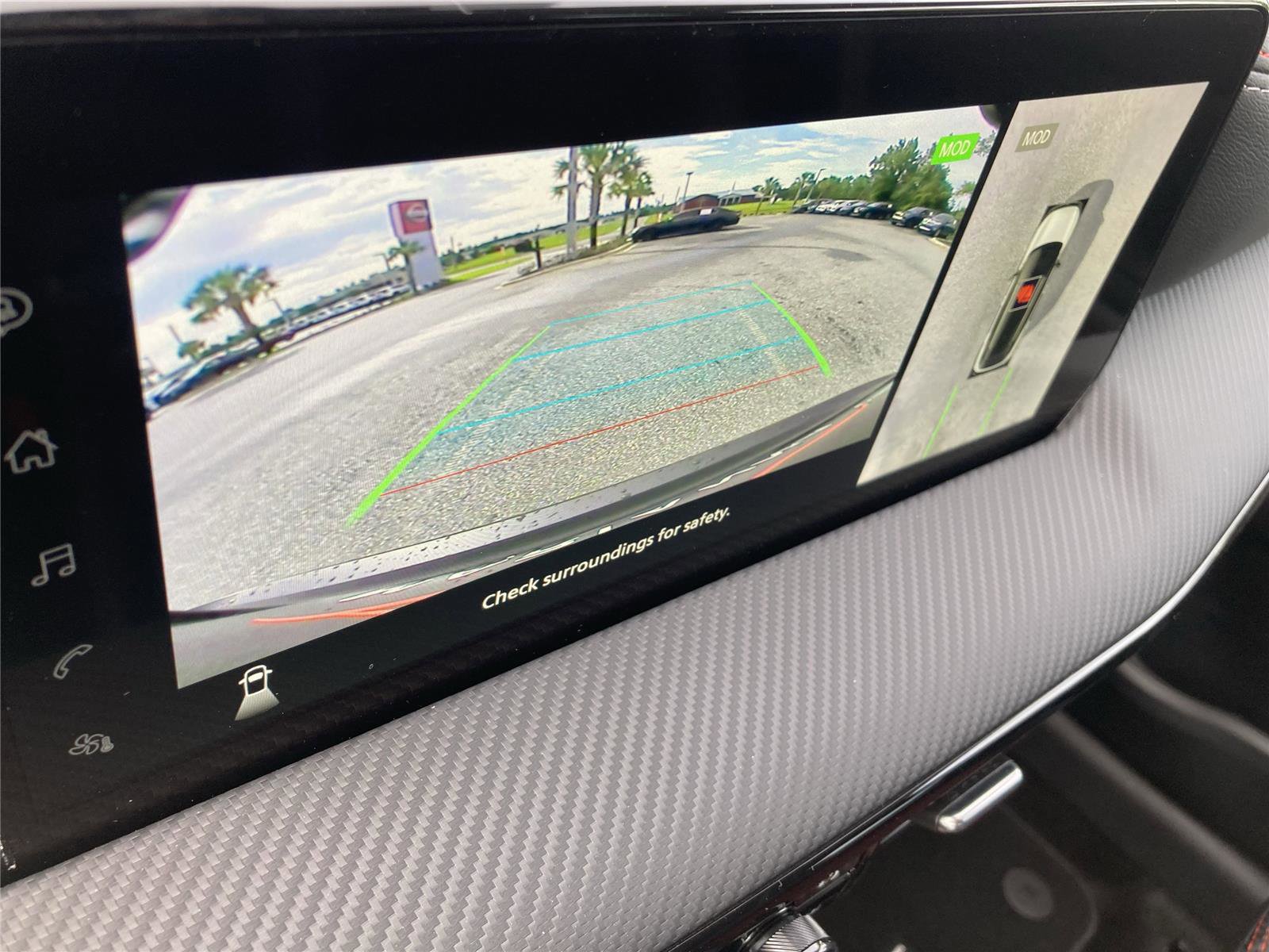 New 2025 Nissan Kicks SR image 16