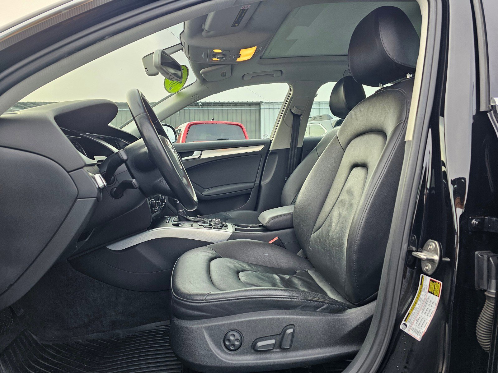 Used 2011 Audi A4 2.0T Premium Plus image 21