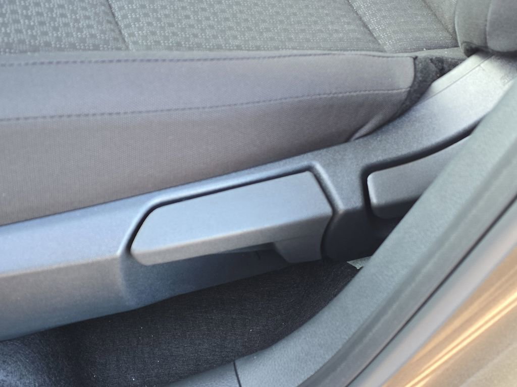 New 2026 Nissan Kicks S image 11