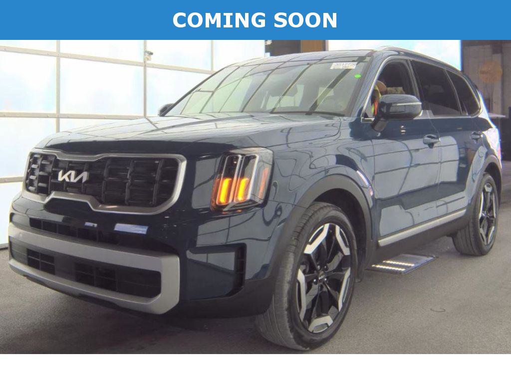 Used 2024 Kia Telluride EX w/ EX Captain's Chair Package image 1