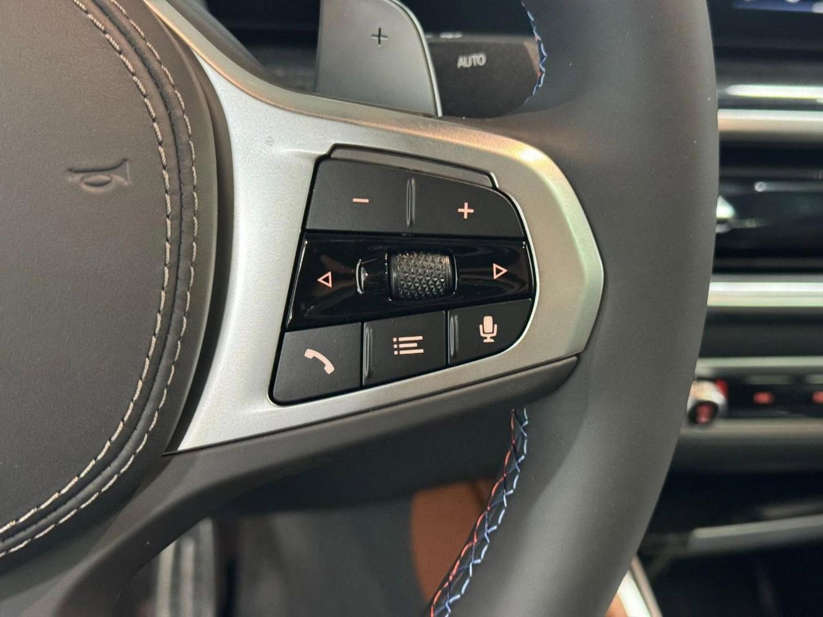 New 2026 BMW X6 M60i image 33