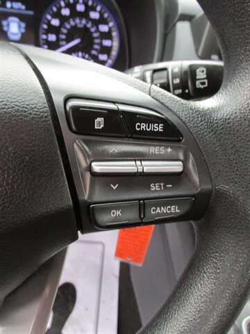 Used 2020 Hyundai Kona SE FWD image 27