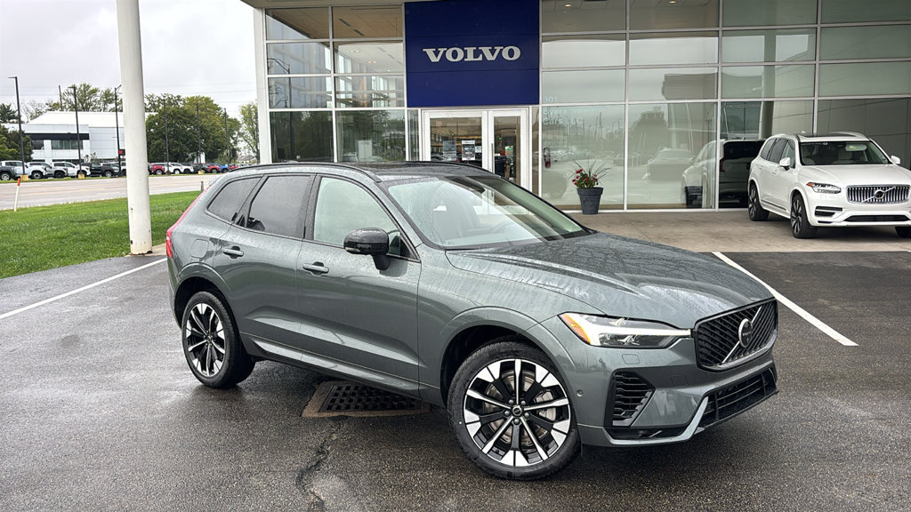 New 2027 Volvo XC60 T8 Plus AWD/4WD image 2
