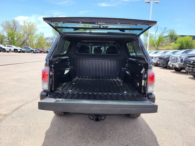 Used 2023 Toyota Tacoma TRD Sport w/ TRD Premium Sport Package AWD/4WD image 27