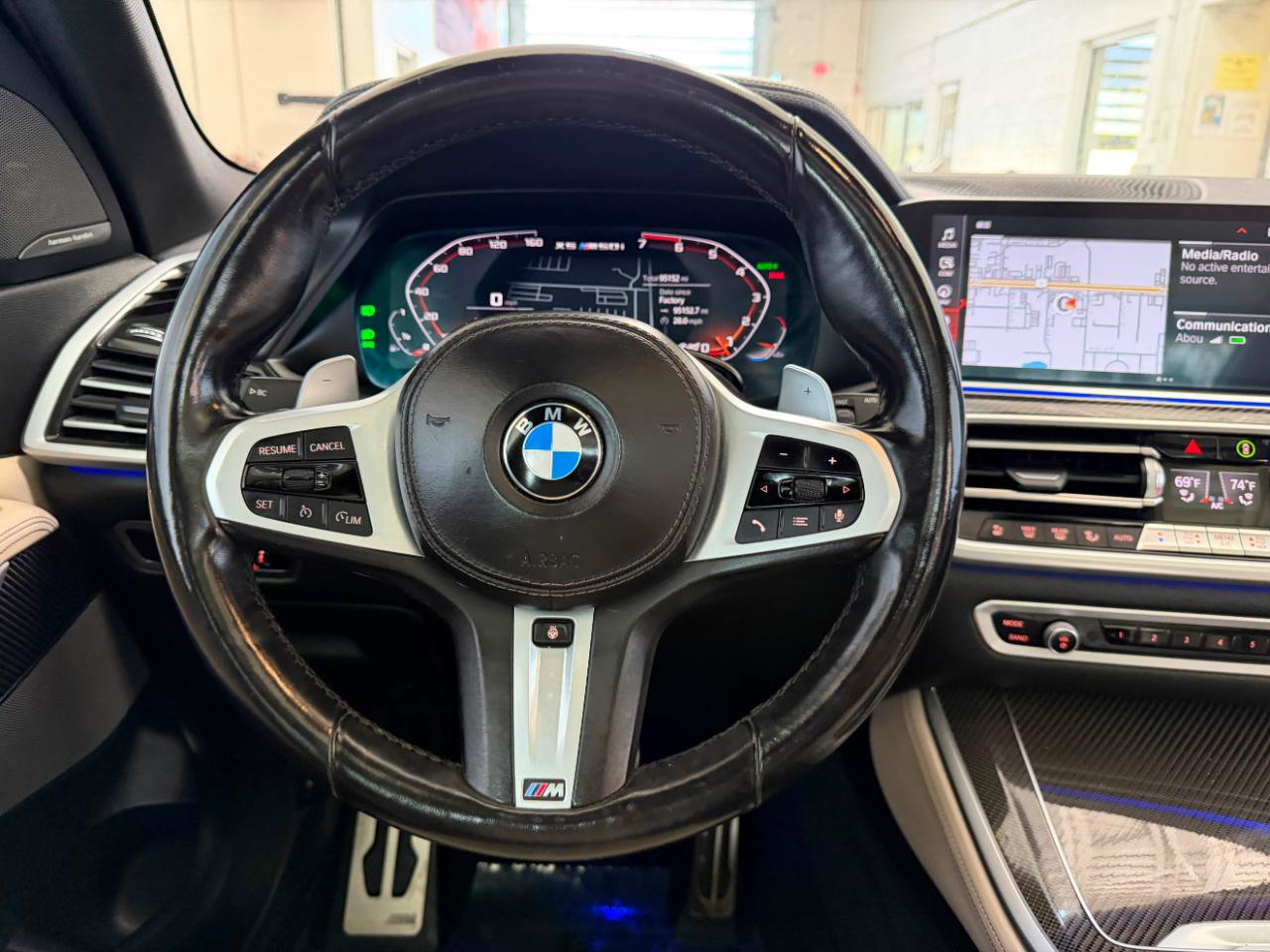 Used 2022 BMW X5 M50i w/ Premium Package AWD/4WD image 32