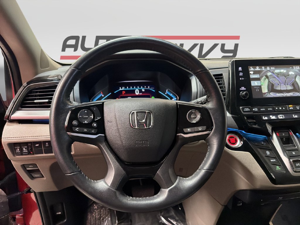 Used 2023 Honda Odyssey Touring image 12