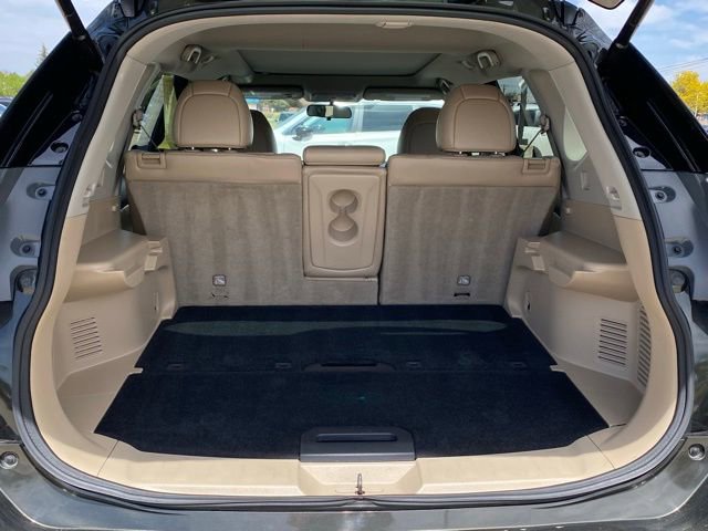 Used 2016 Nissan Rogue SL w/ SL Premium Package AWD/4WD image 24