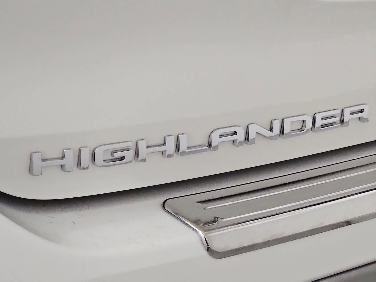 Used 2020 Toyota Highlander Platinum AWD/4WD image 12