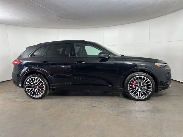 New 2026 Audi SQ5 Premium Plus image 8