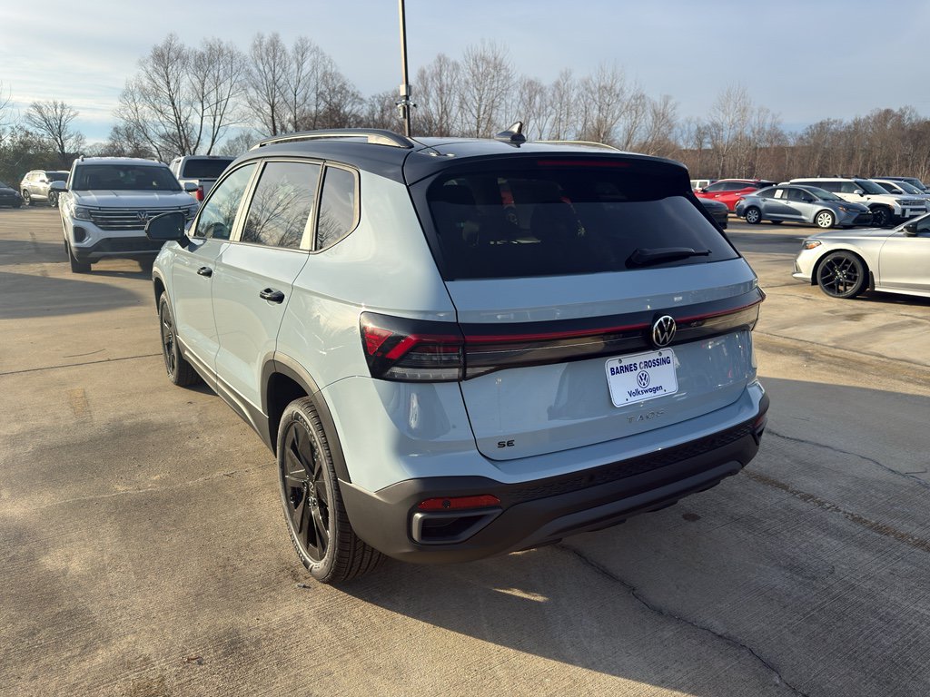 New 2026 Volkswagen Taos SE FWD image 7