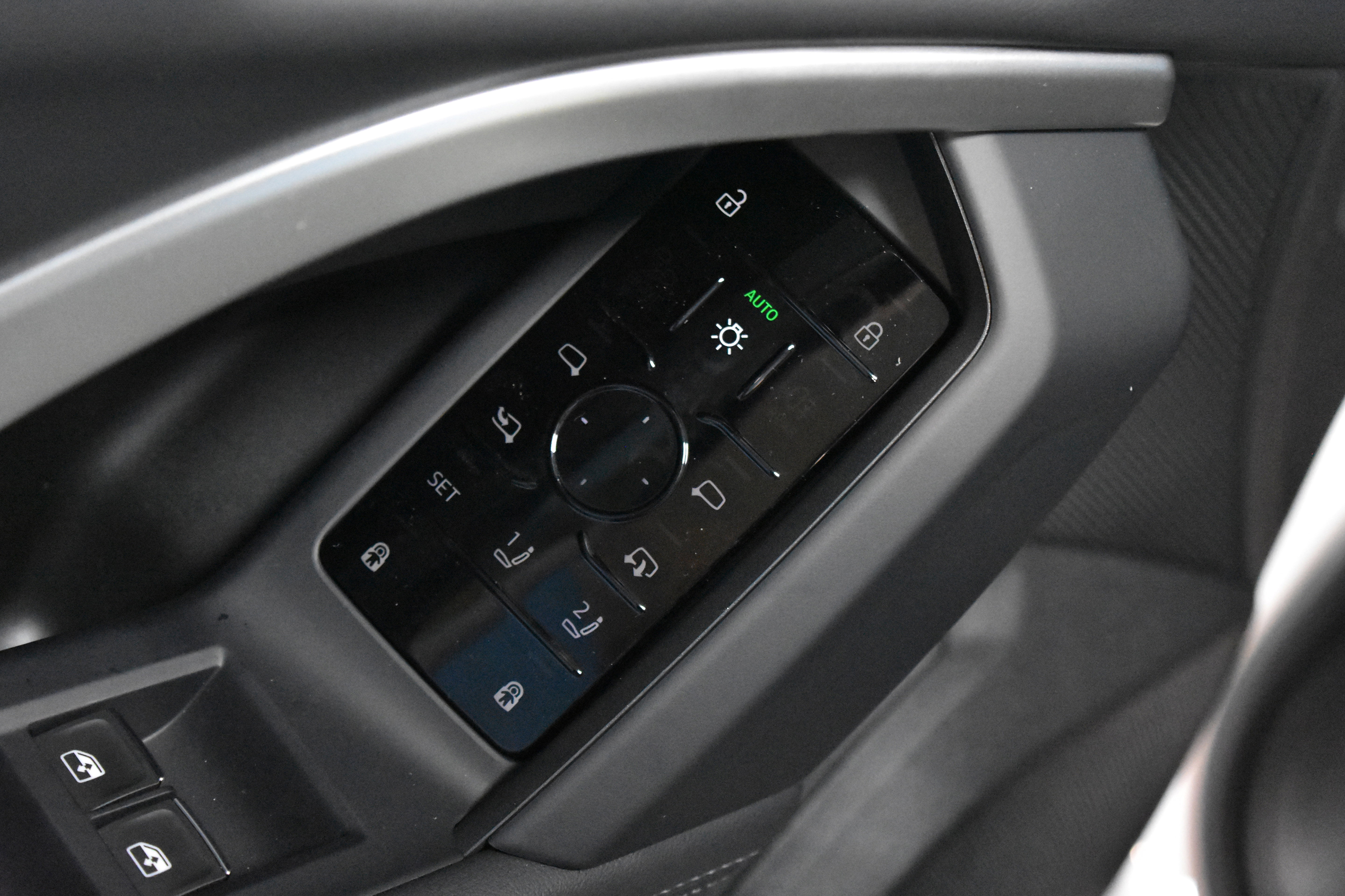 New 2025 Audi Q5 Premium image 4