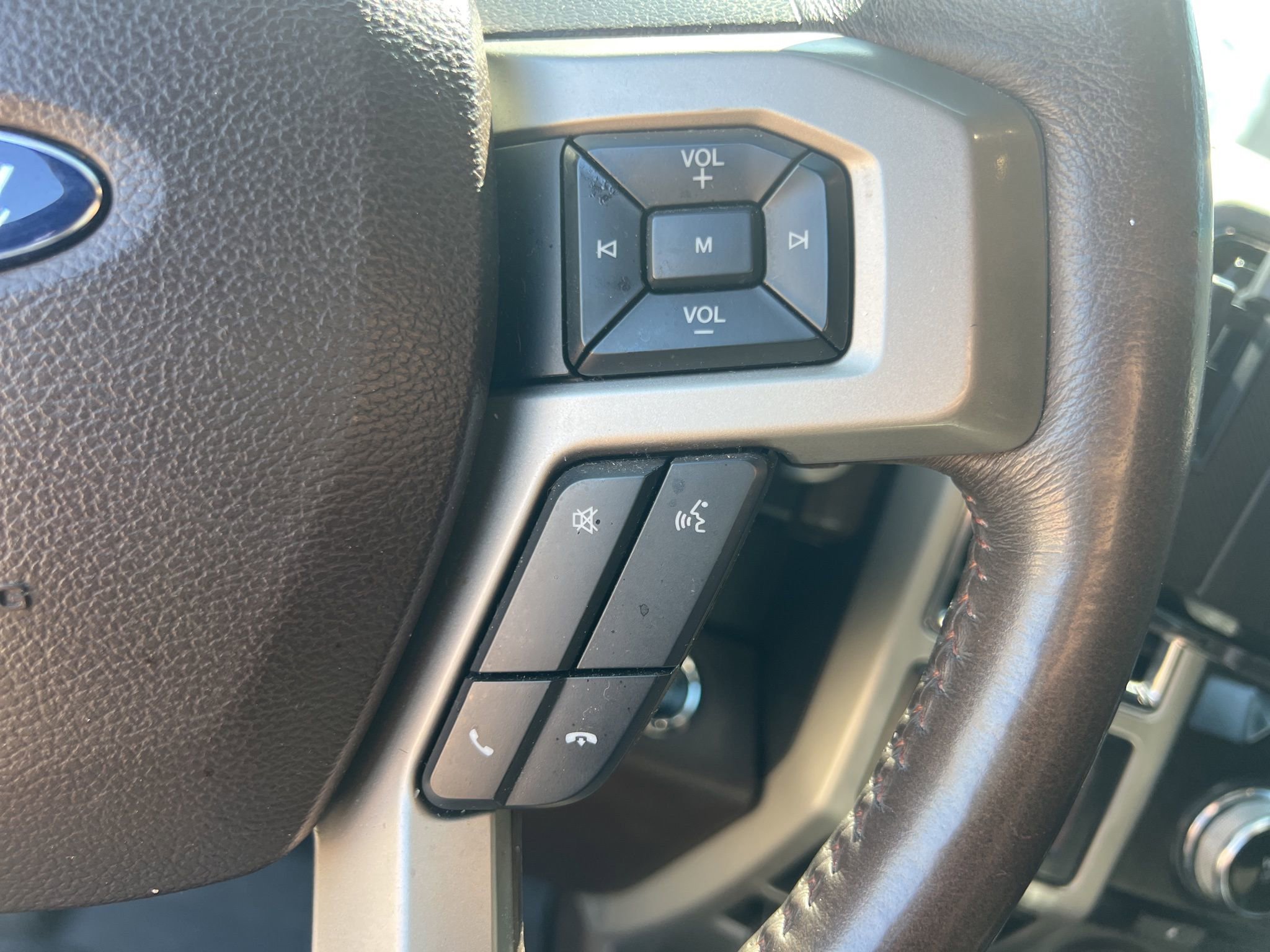 Used 2016 Ford F150 King Ranch w/ Equipment Group 601A Luxury image 19